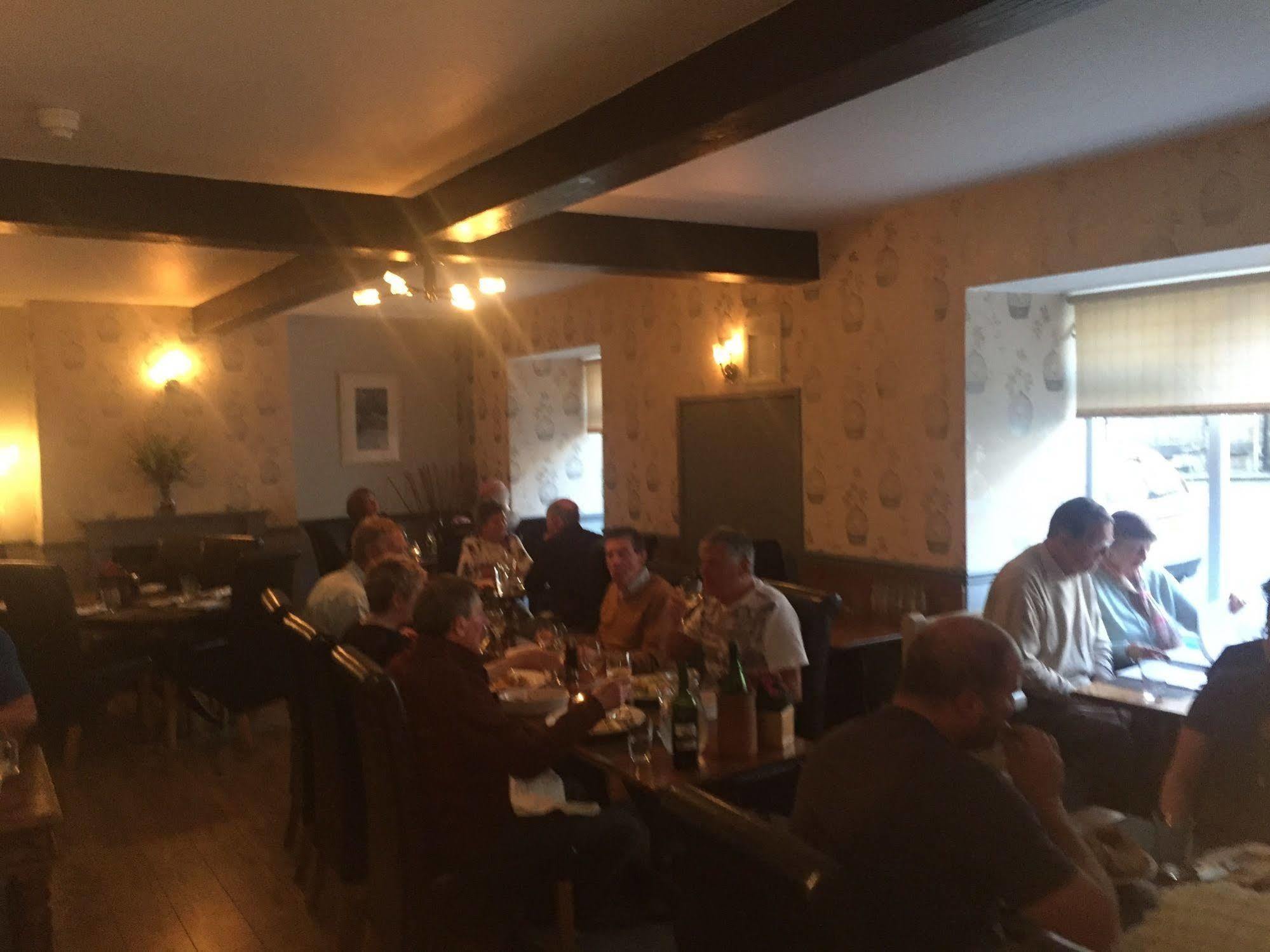 Queens Head Hotel Berwick Upon Tweed Extérieur photo