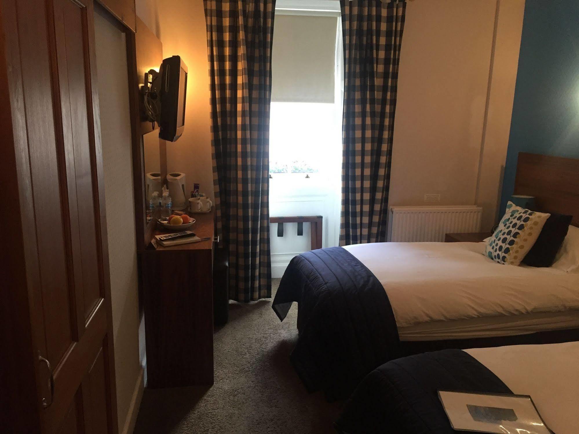 Queens Head Hotel Berwick Upon Tweed Extérieur photo